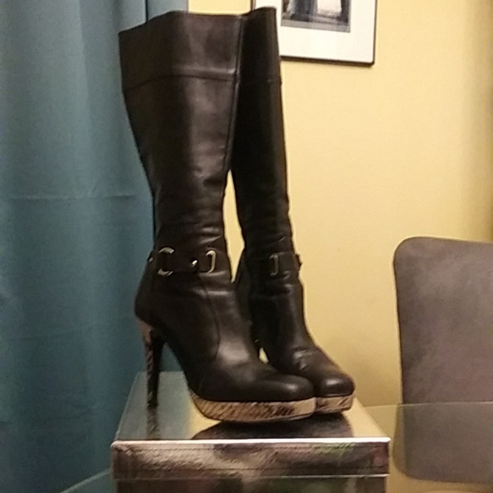 Charles David blackleather and snakeskin, tall boot Sz.8.5